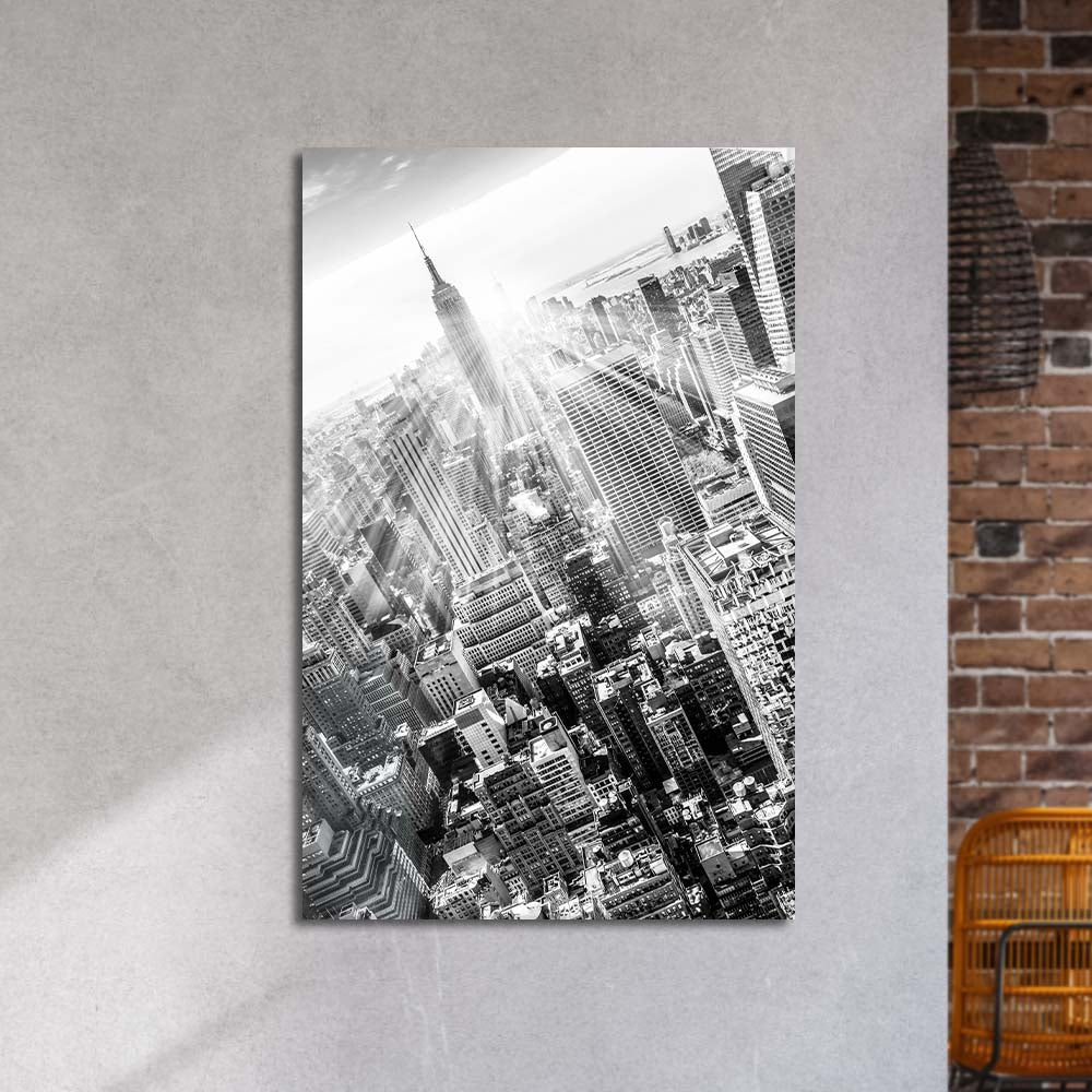 New York City, Manhattan in Black and White Glass Wall Art